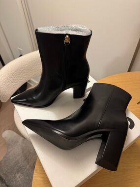 SCHUTZ Black Pointed Toe Block Heel Ankle Boots